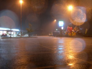 この前日の大雨。帰省中に道の駅はなわにて。2008-08-13 撮影