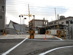 きょう開通した新小松原踏切