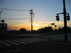 福島の夕日。全然見れません。